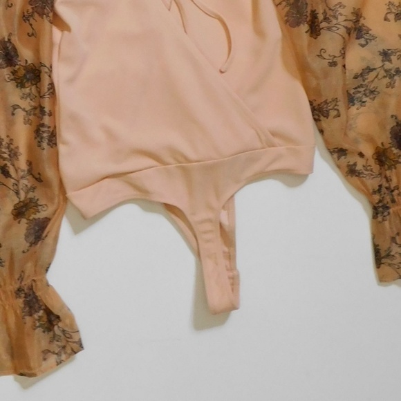 FREE PEOPLE Intimately Floral Puff Sleeve Puff-ect Bodysuit Romantic X-Small - Picture 11 of 15